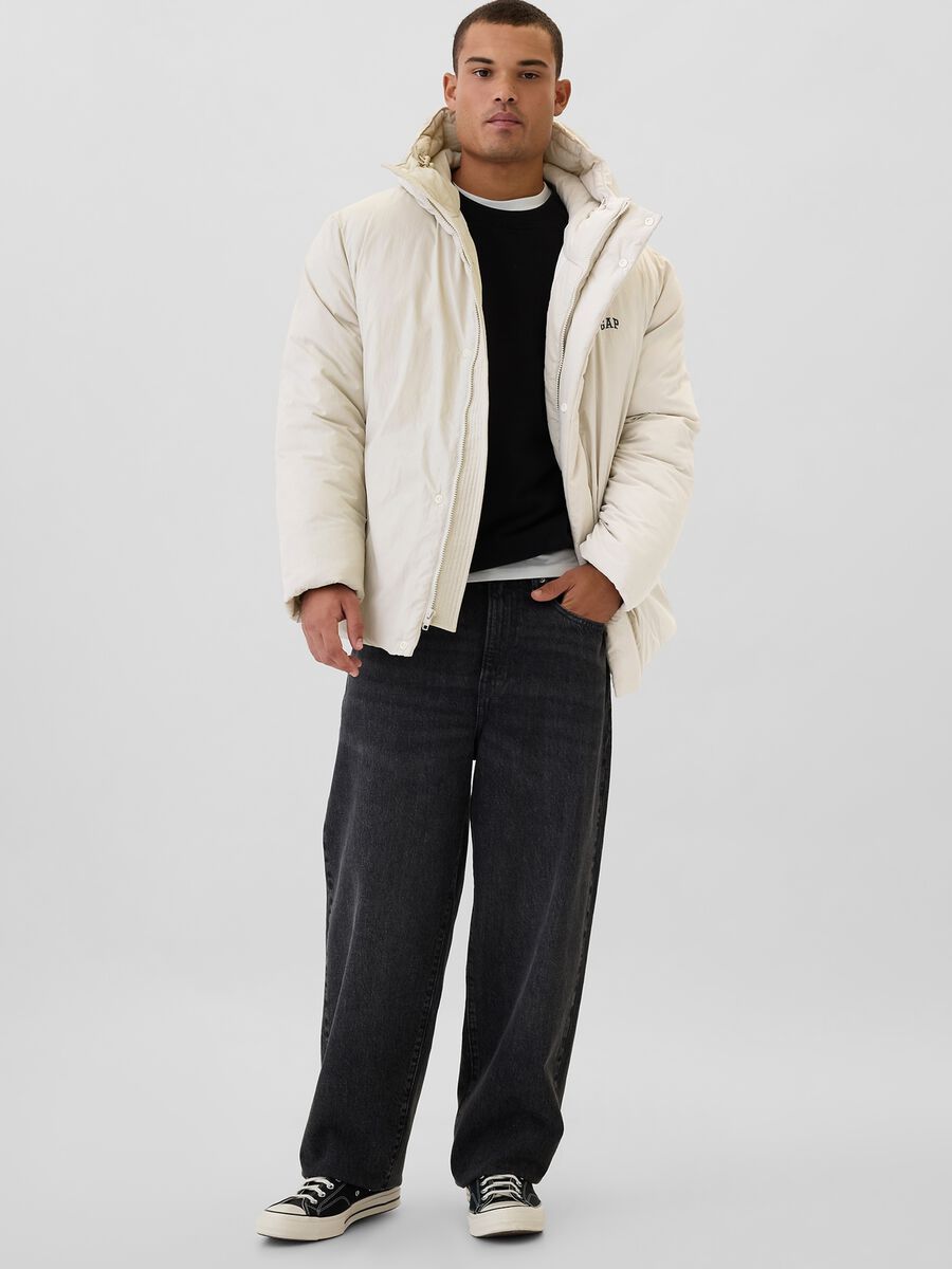 Down jacket with hood and logo embroidery_1