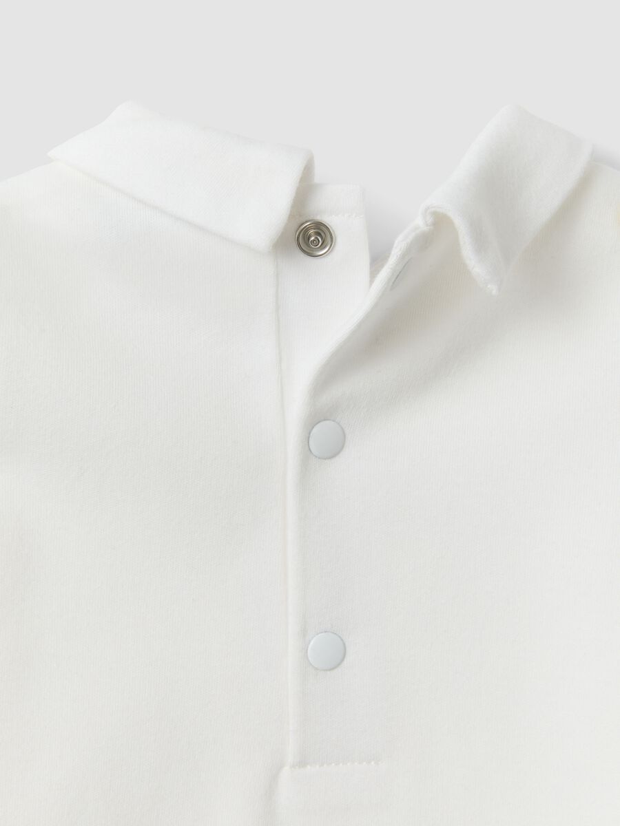 White organic cotton baby bodysuit with collar_3