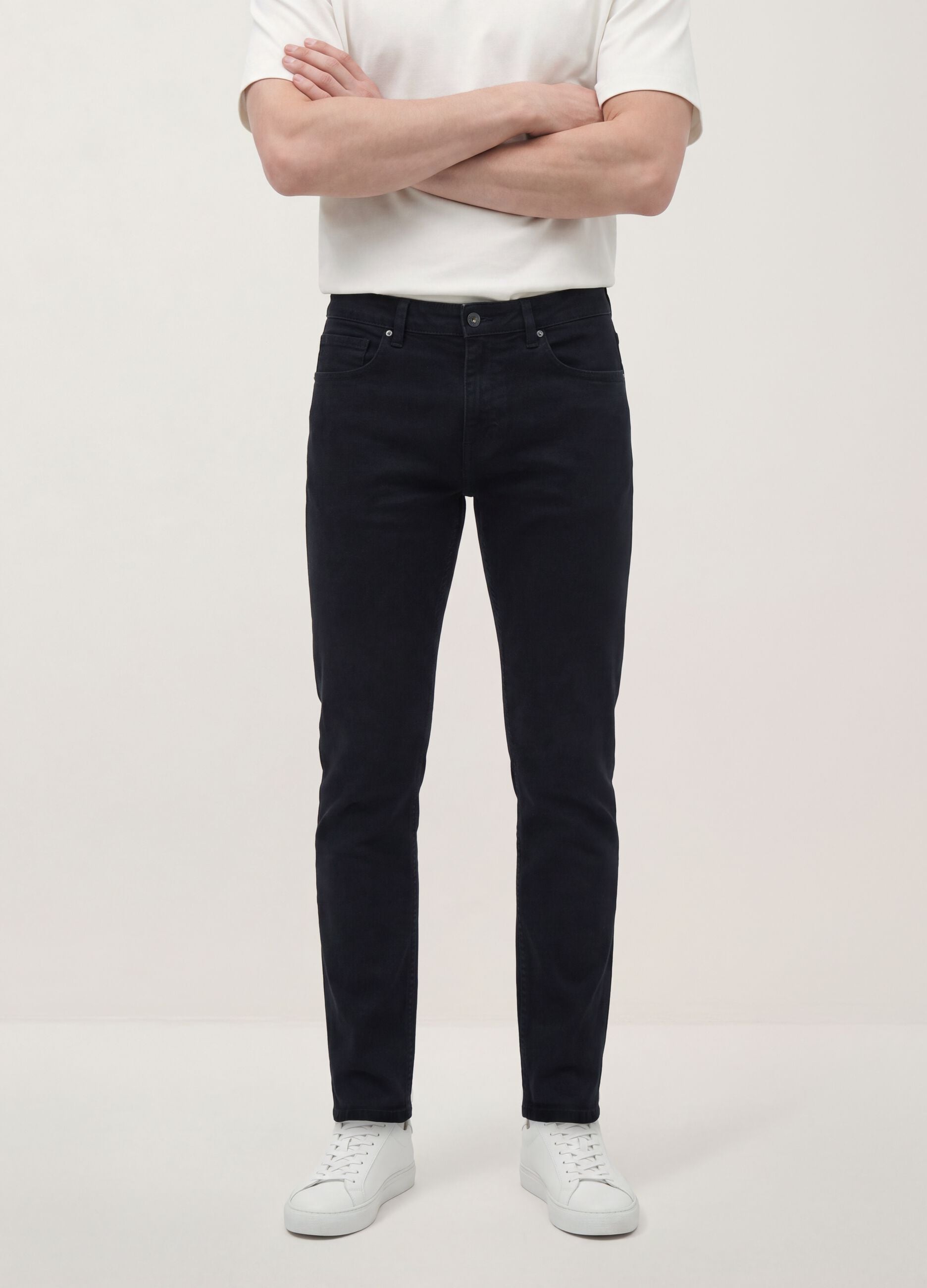 Black stretch cotton slim-fit denim jeans