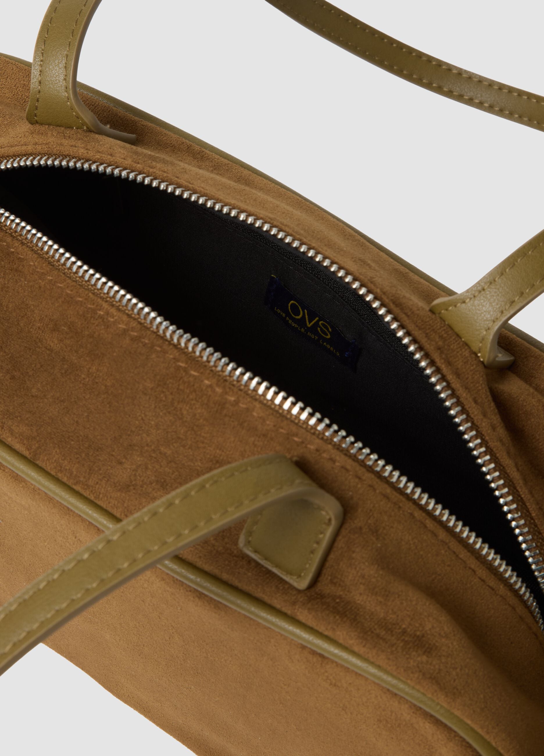 Brown handbag with zip closure