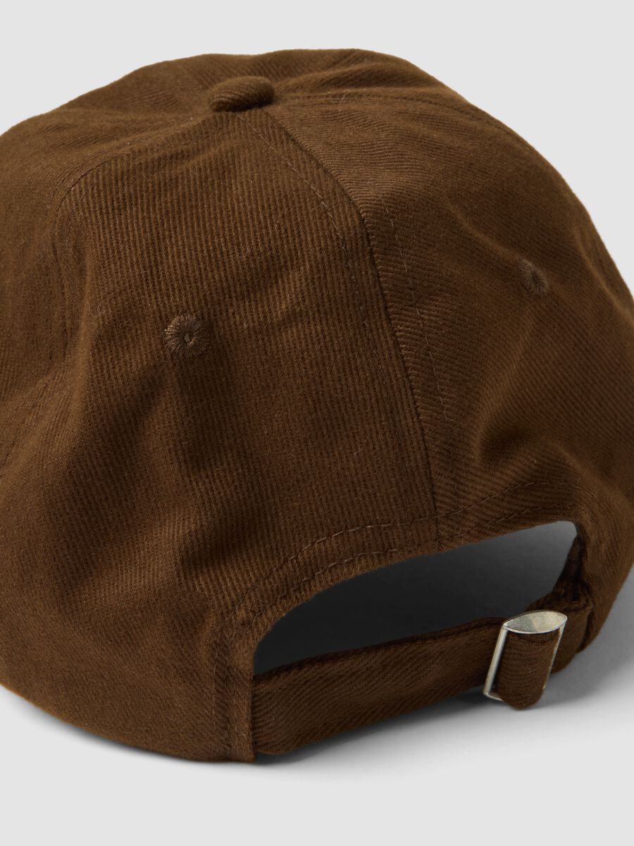 Cappello marrone in puro cotone stile baseball_2