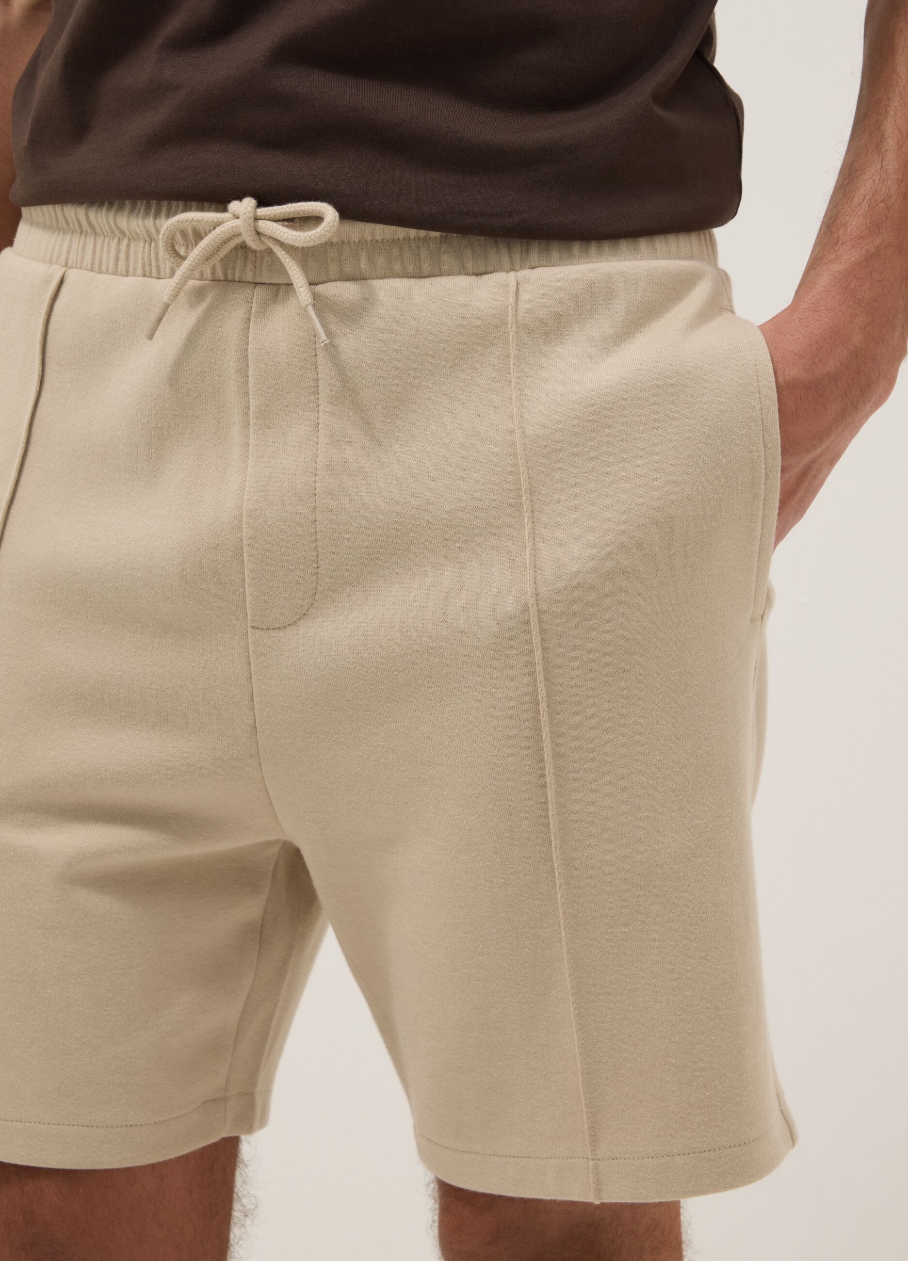 Beige cotton-blend regular-fit shorts with drawstring