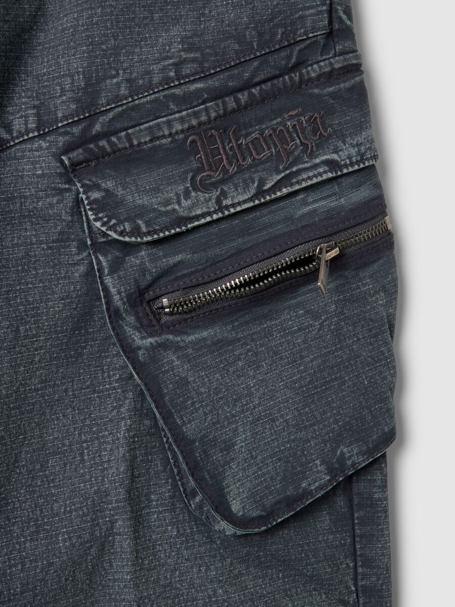 Washed Grey Cargo Trousers_5
