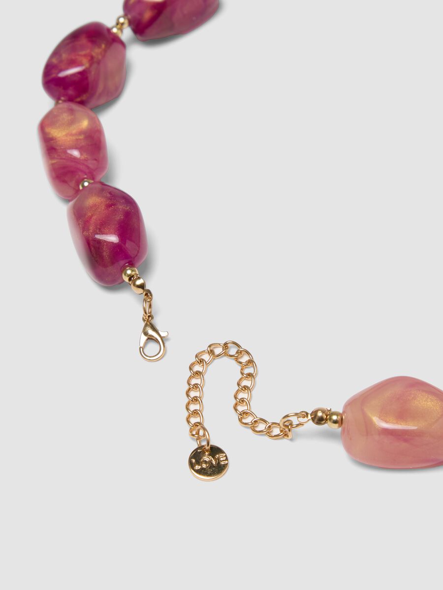 Collana rosa con pietre irregolari_2