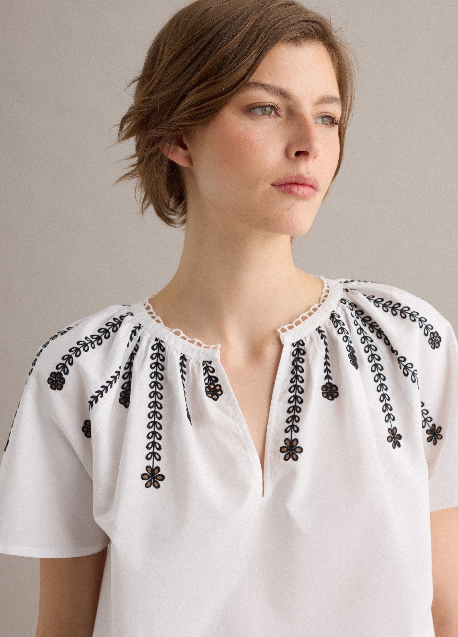 White pure cotton shirt with embroidery