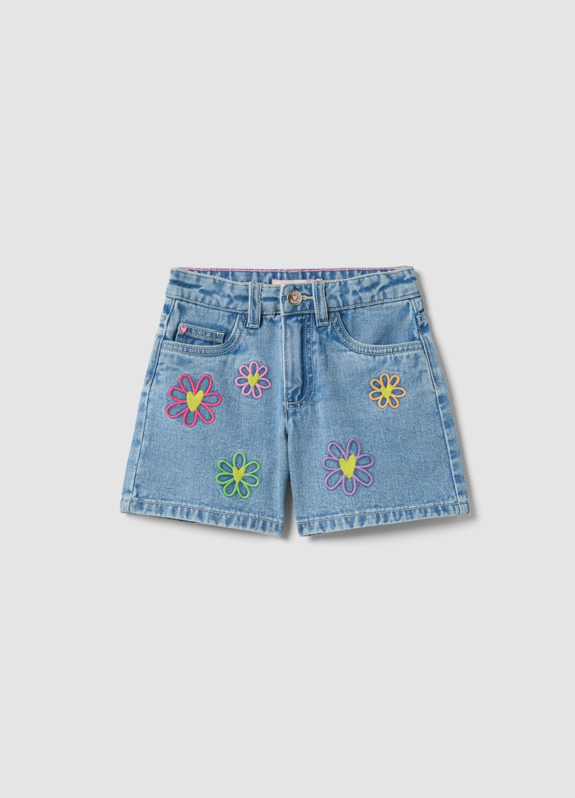 Girl's regular fit light blue denim cotton shorts with embroidery