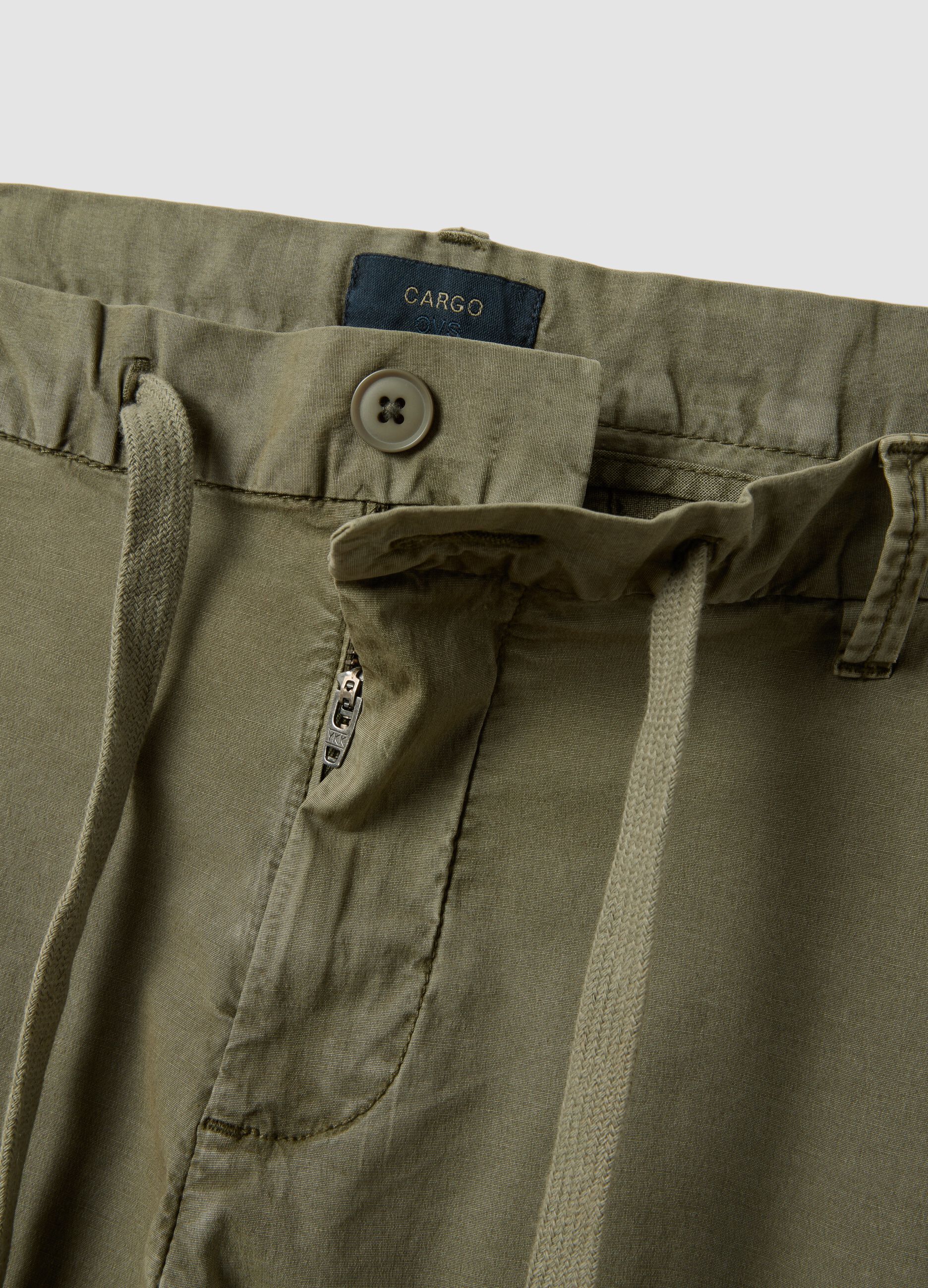 Green stretch cotton cargo Bermuda shorts