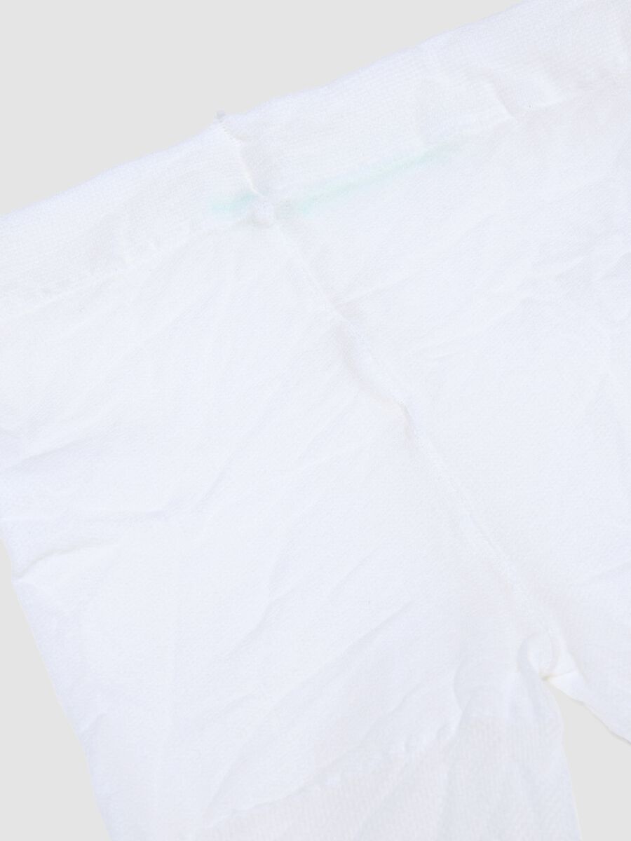 Comfortable white stretchy girl's tights with daisies_1