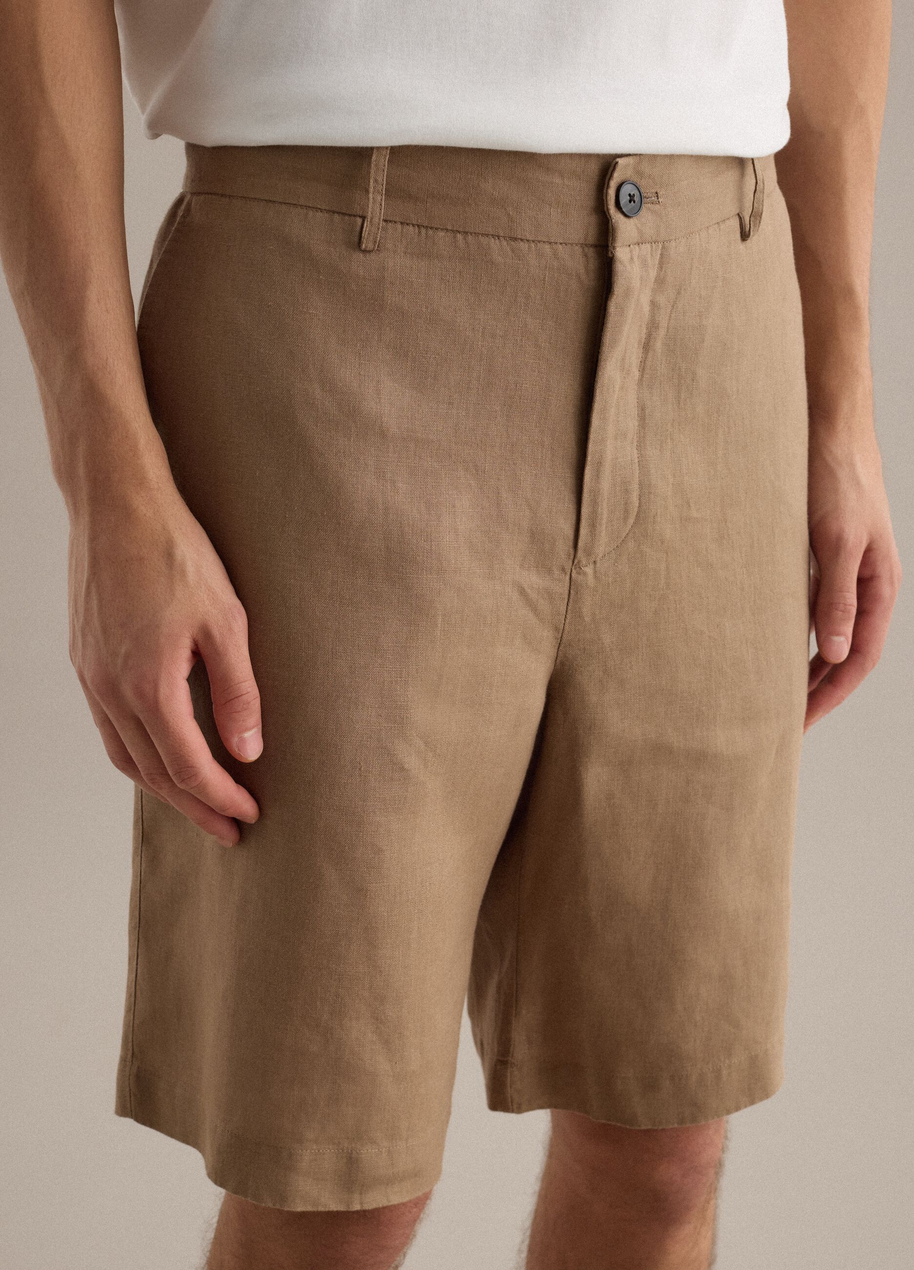 Regular Fit Brown Pure Linen Bermuda Shorts