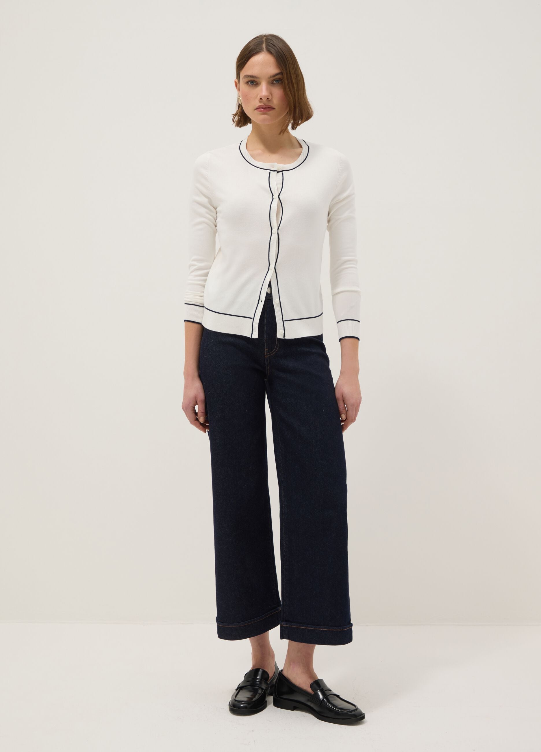 White viscose blend regular fit cardigan with buttons
