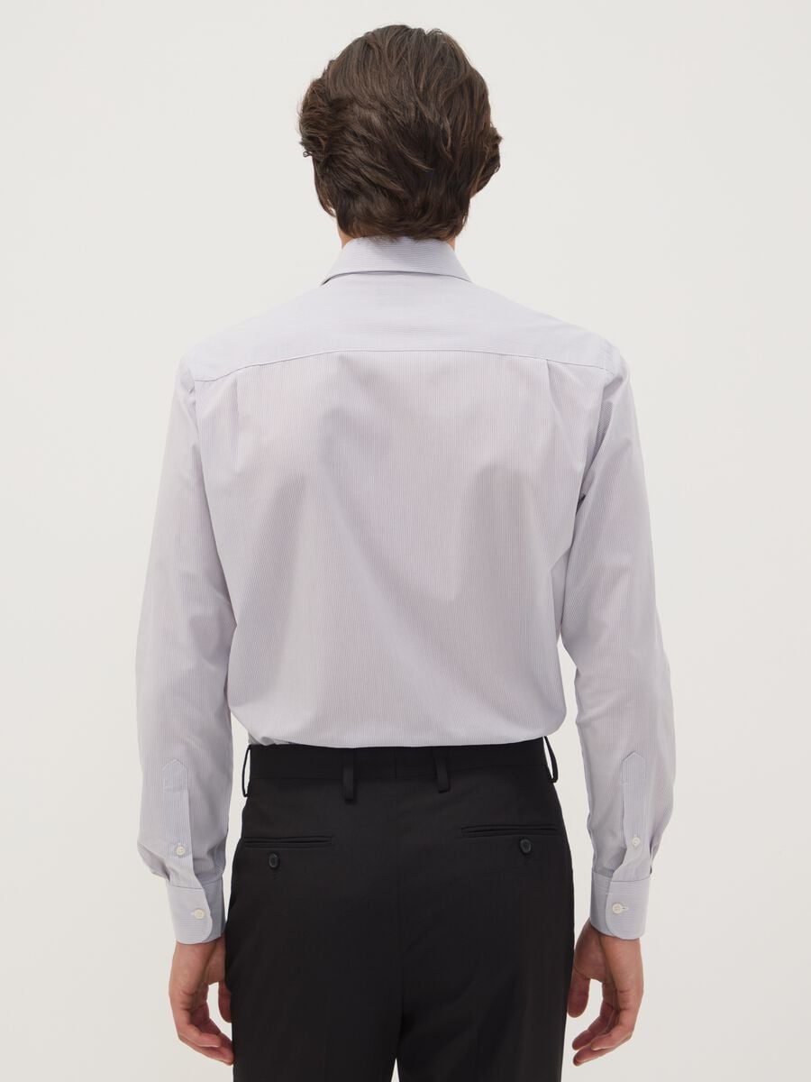 Grey easy-iron cotton-blend shirt with fine stripes, regular fit_2