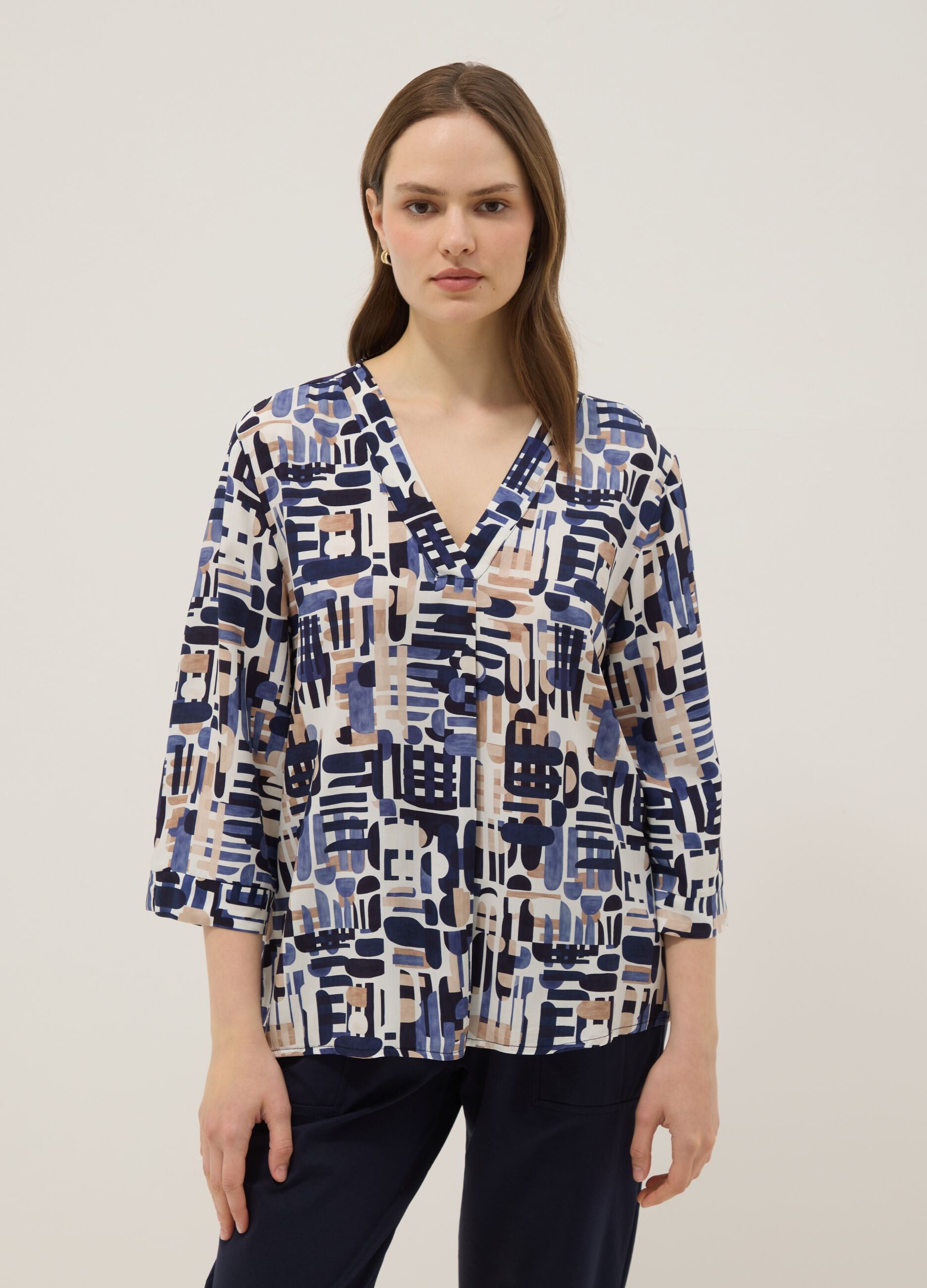 Multicolour pure viscose blouse with geometric print, regular fit