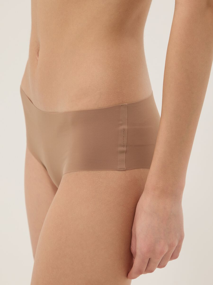 Comfortable Regular Fit Beige Briefs_3