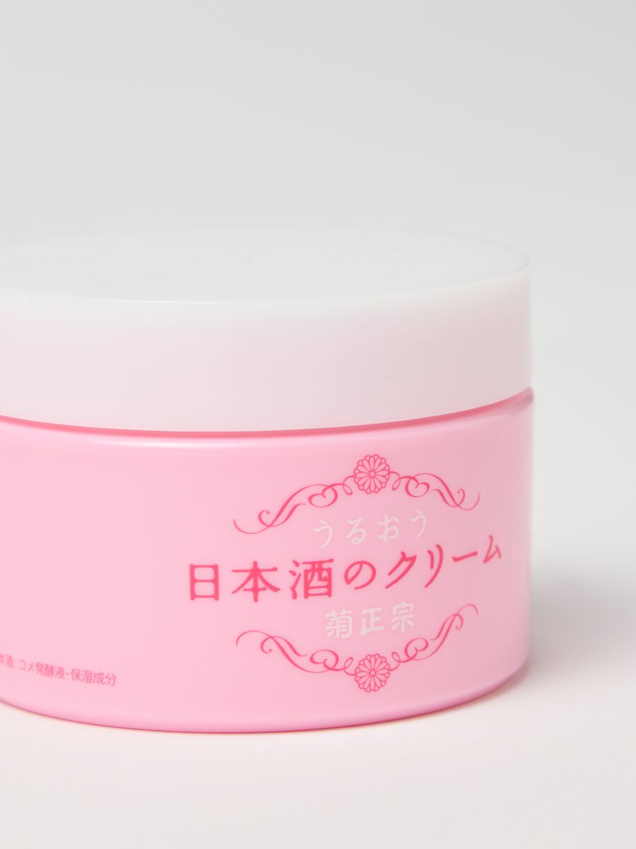 KIKU-MASAMUNE Sake Skin Care Cream is a moisturising and nourishing cream designed to provide intense hydration._3