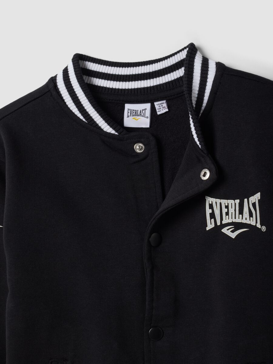 Black pure cotton college-style sweatshirt with logo, regular fit for boys_2
