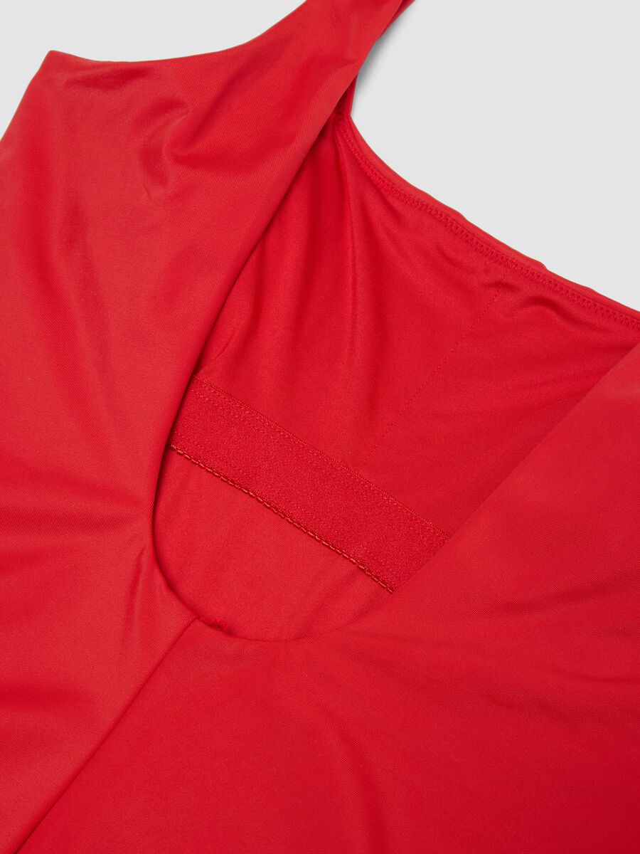 Red one-piece swimsuit in stretch fabric_5