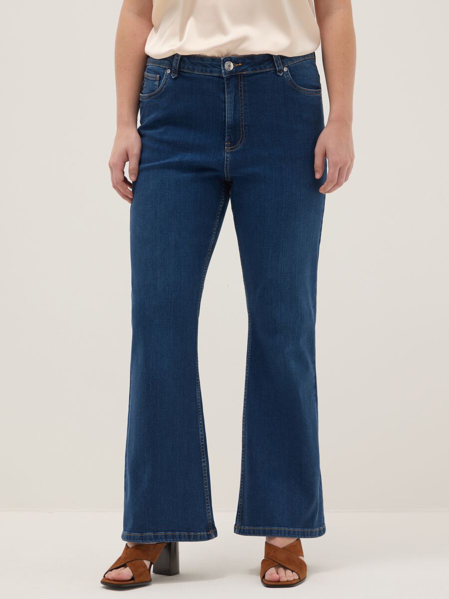 Jeans flare in cotone elasticizzato blu_1
