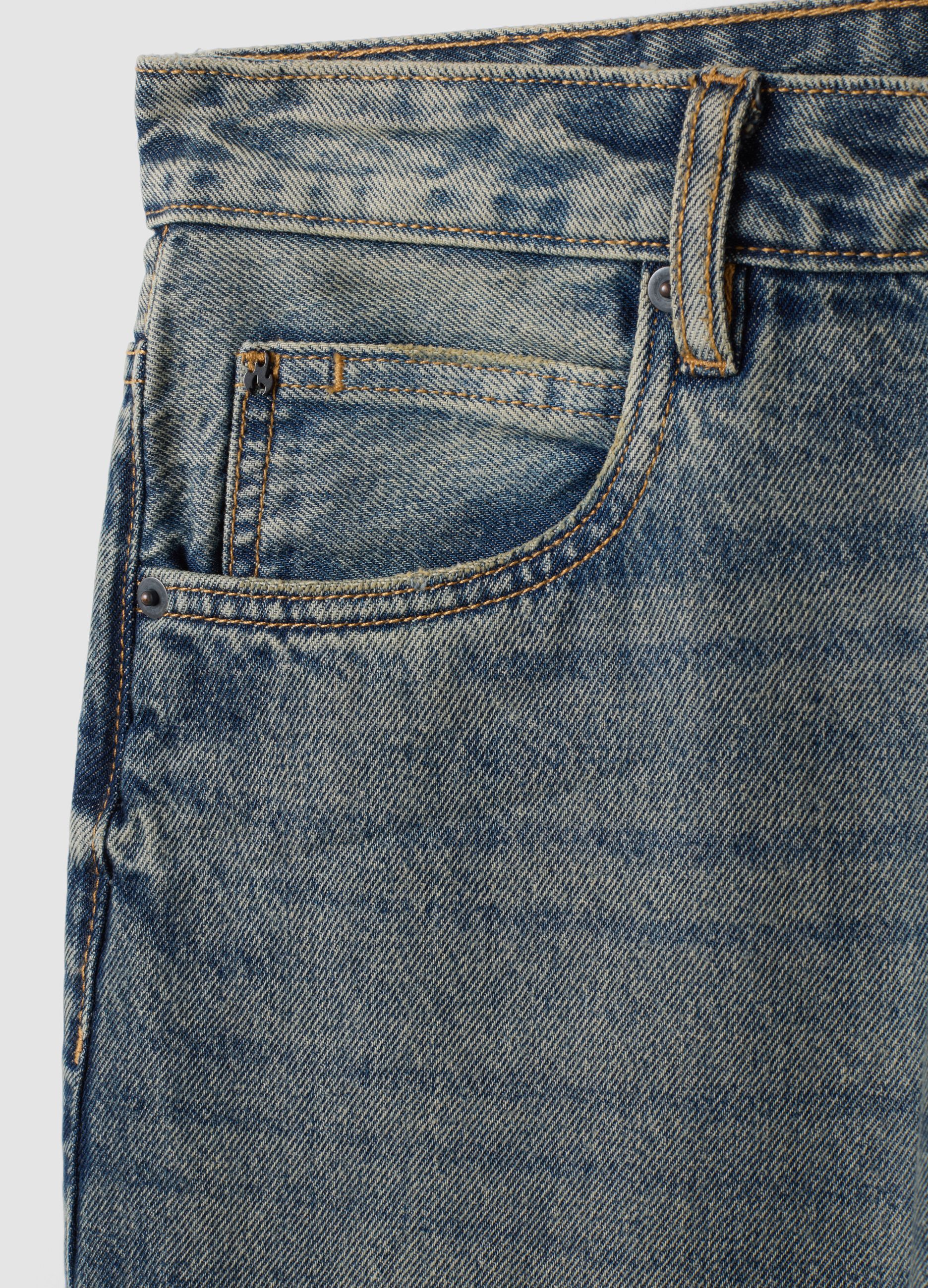 Pure cotton denim jeans &ndash; baggy fit