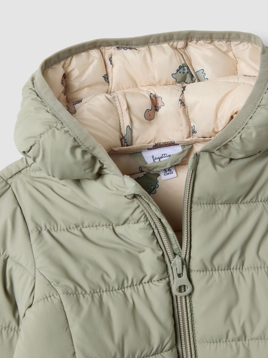 Green padded ultralight jacket with hood and zip for baby_3