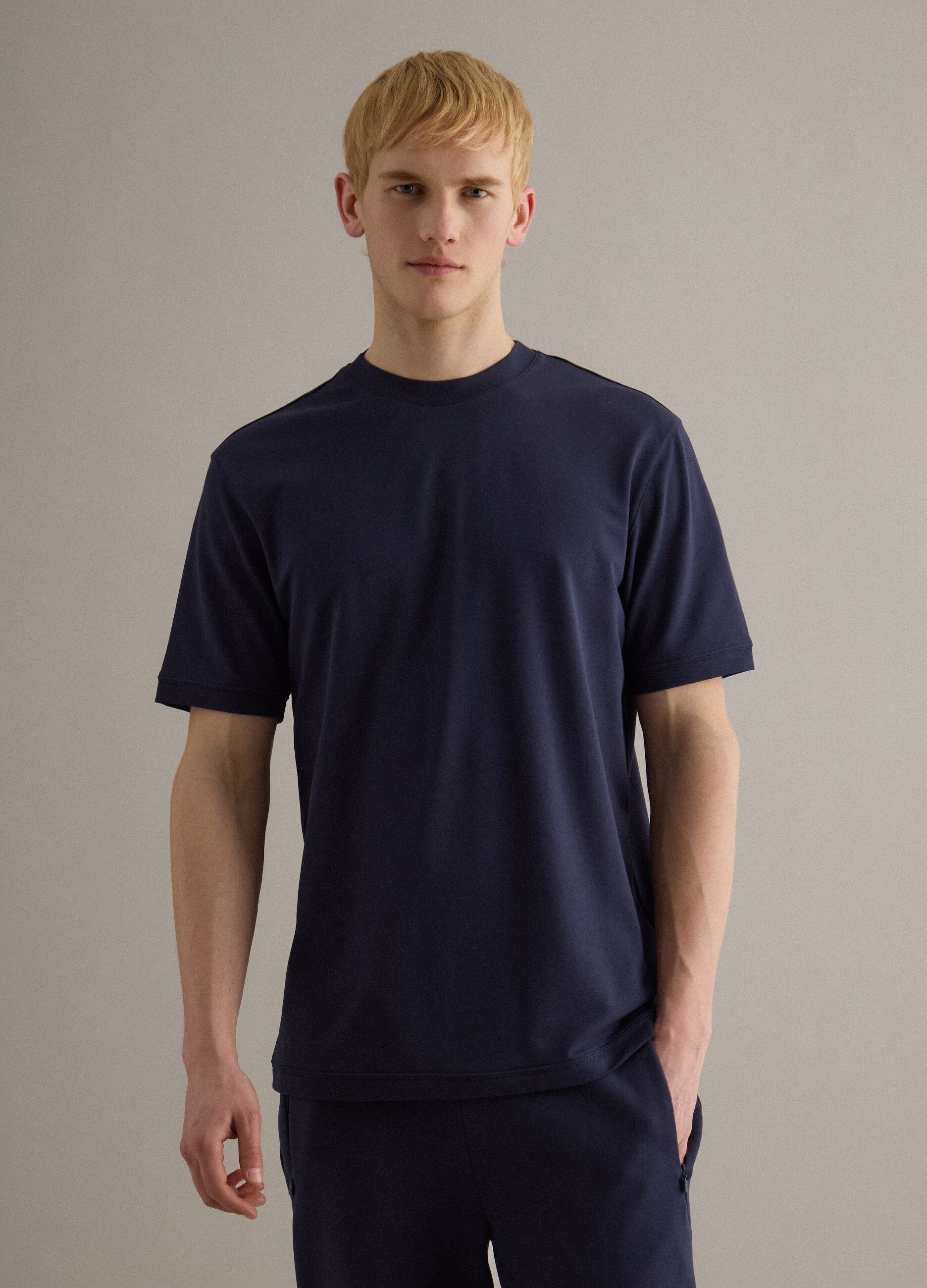 Blue relaxed fit crew neck t-shirt in stretch cotton
