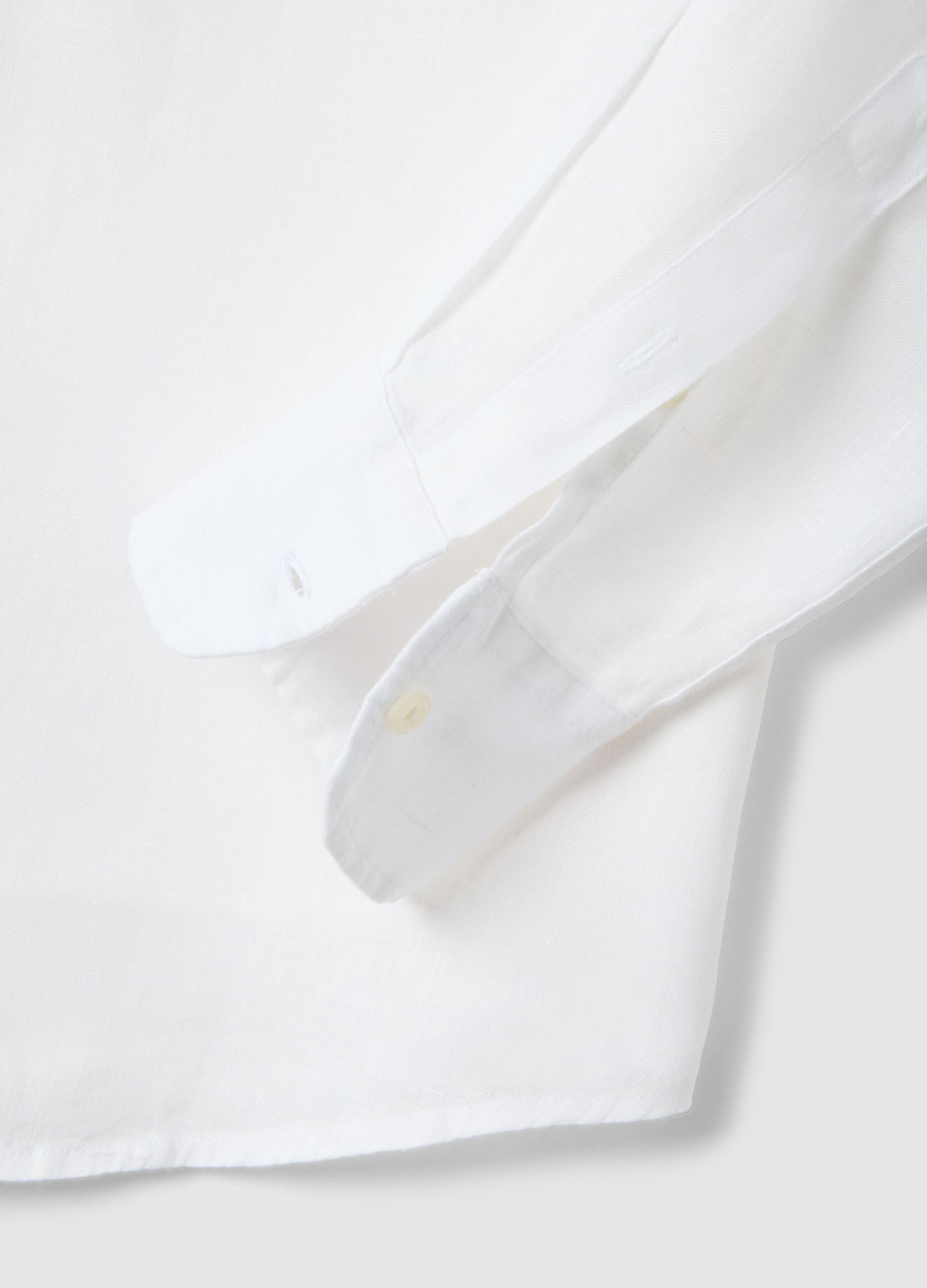 White long-sleeve pure linen shirt regular fit