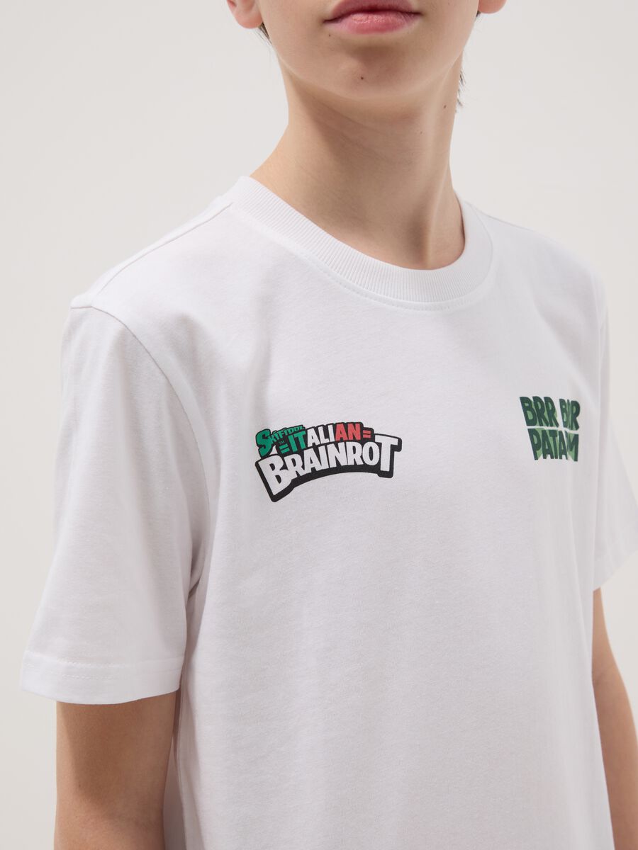 T-shirt in puro cotone bianca da ragazzo regular fit con stampe_2