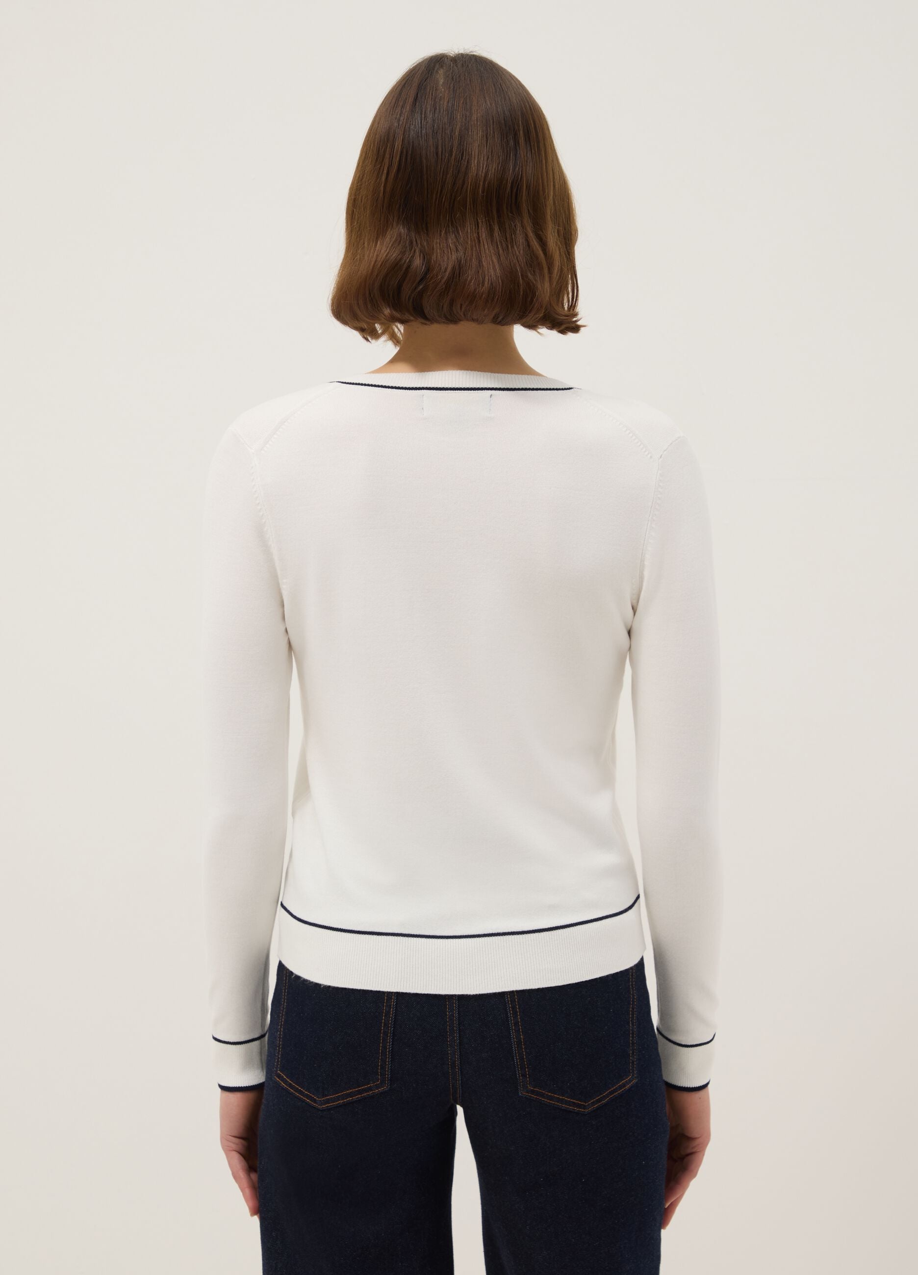 White viscose blend regular fit cardigan with buttons