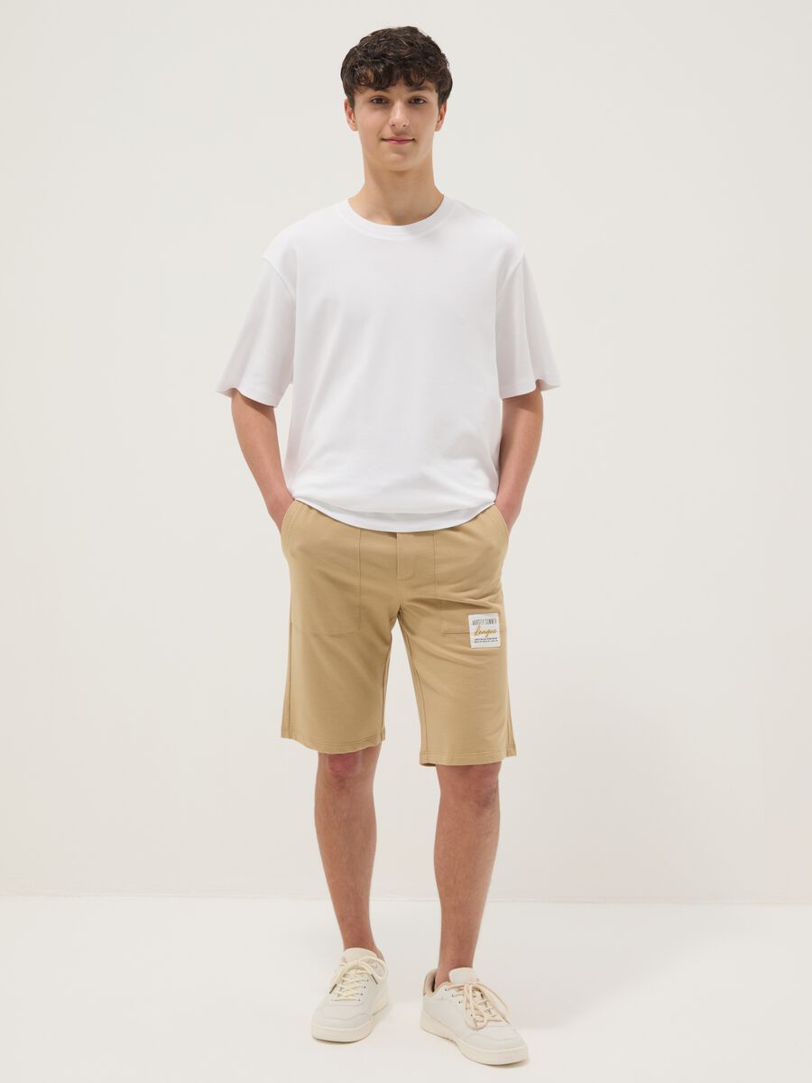 Pantaloni corti in puro cotone beige da ragazzo regular fit_0