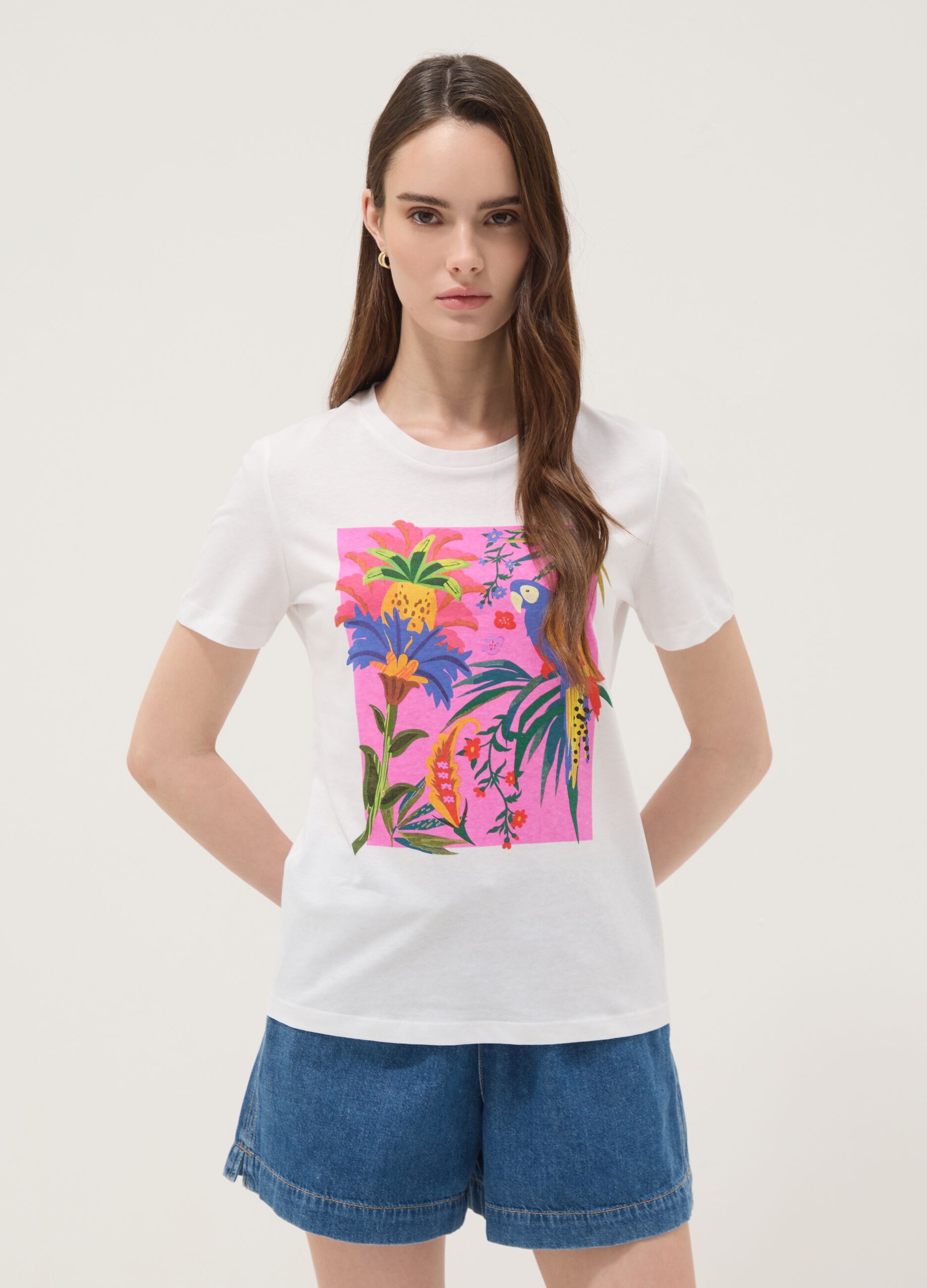 White pure cotton T-shirt with tropical print