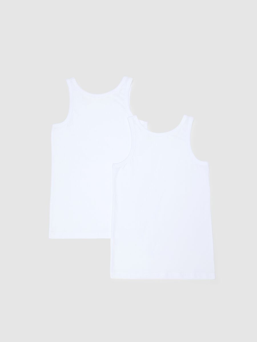Twin pack boys' white vests in pure cotton regular fit_1