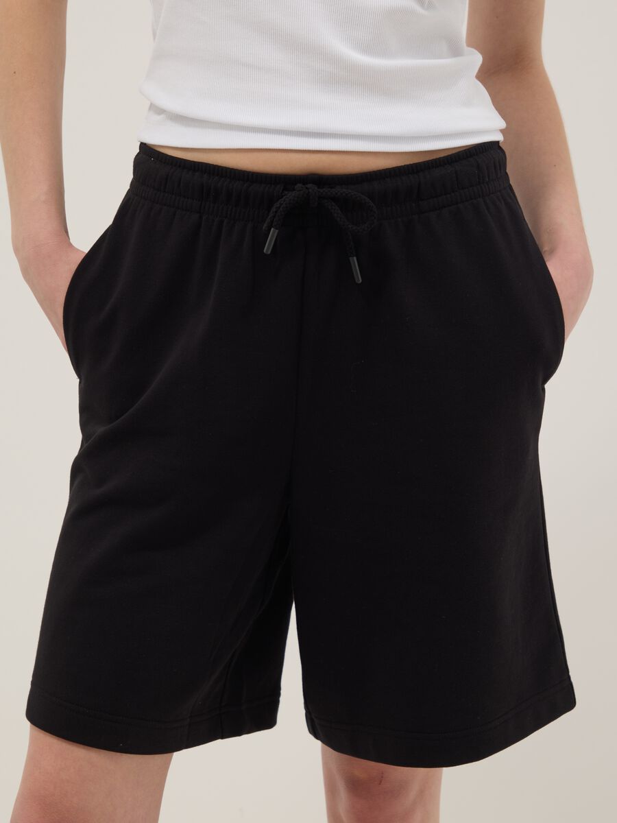 Black cotton-blend regular-fit shorts with elasticated waist_3