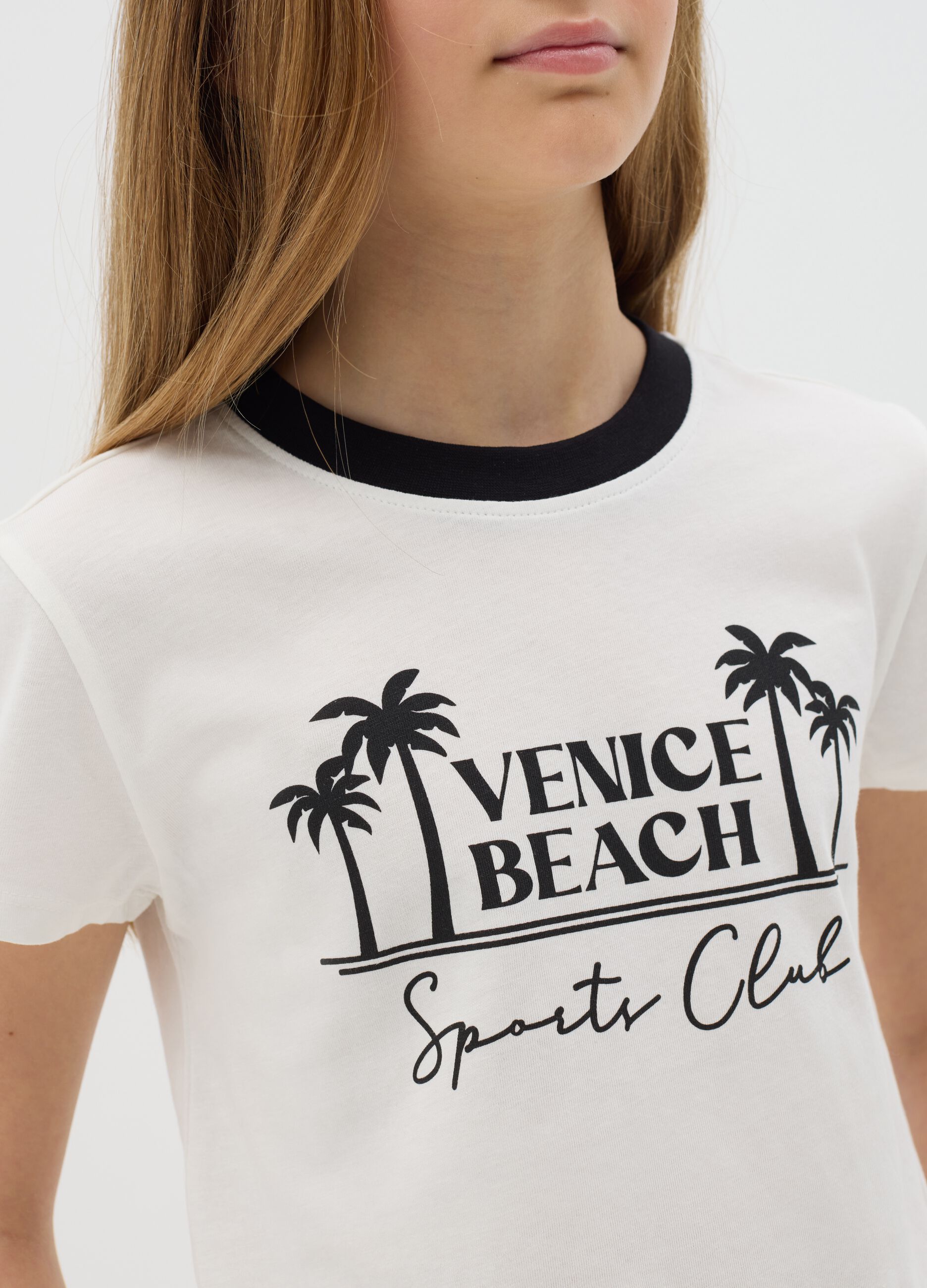White T-shirt with "Venice Beach print"