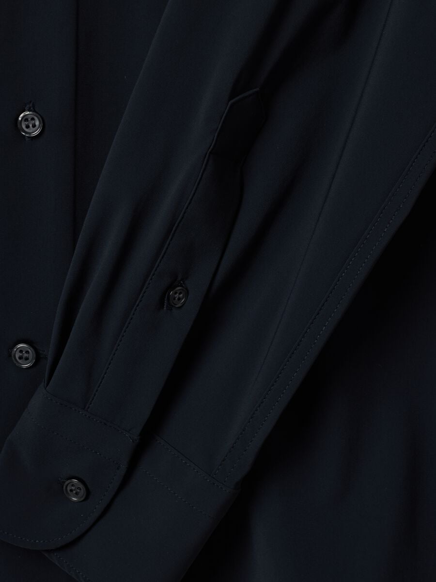 Black slim-fit shirt in breathable stretch fabric with 4-way stretch_1