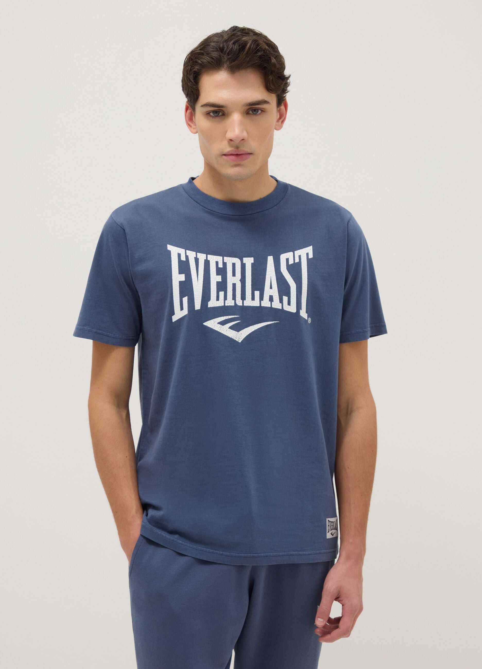 Blue regular fit pure cotton T-shirt with Everlast logo