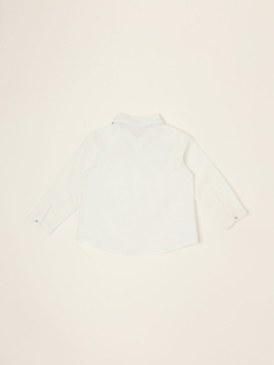 Camicia bianca a maniche lunghe in misto cotone e lino_2