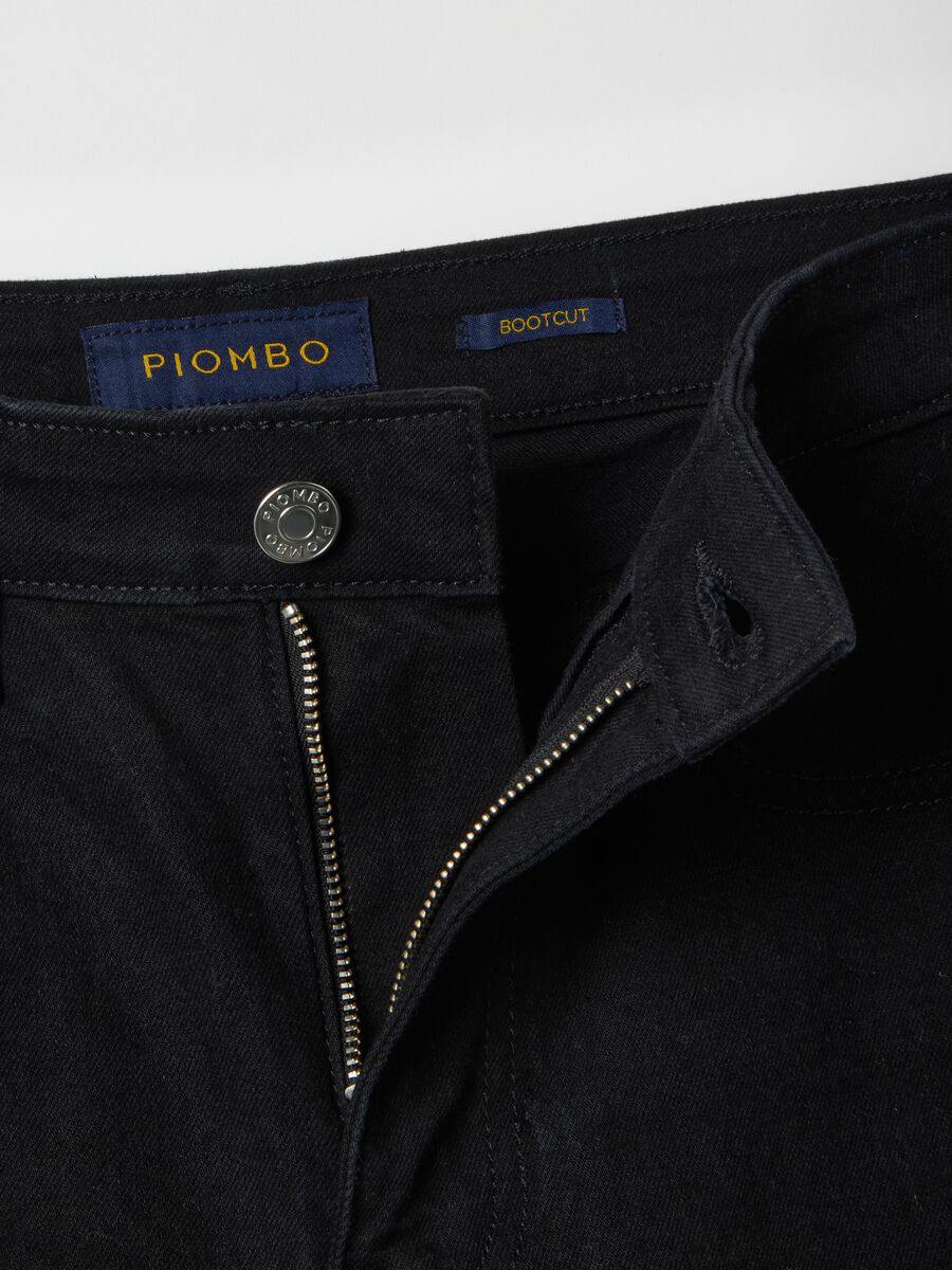 Jeans bootcut neri in cotone elasticizzato_5