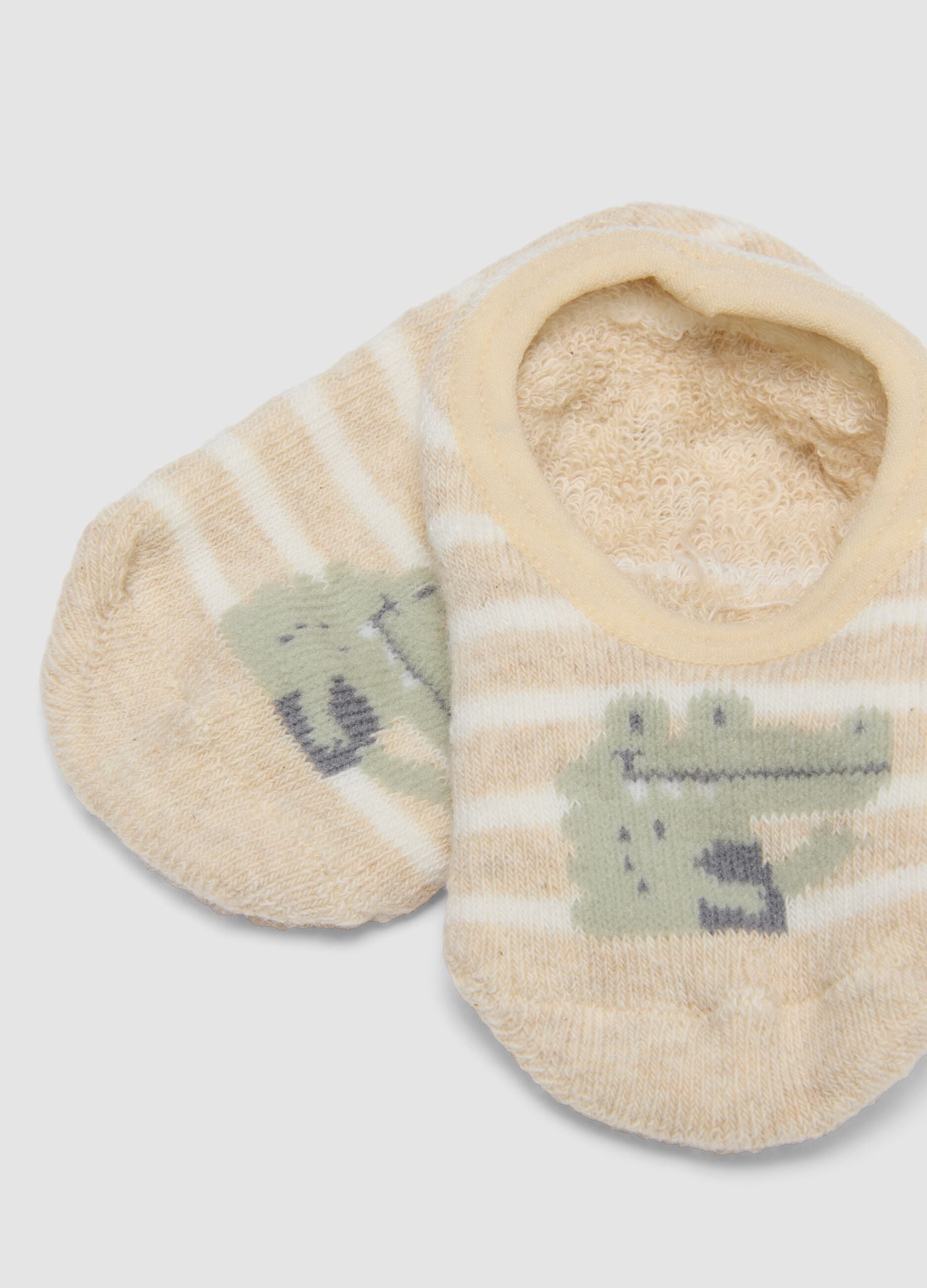 Beige non-slip socks in stretchy organic cotton with crocodile motif