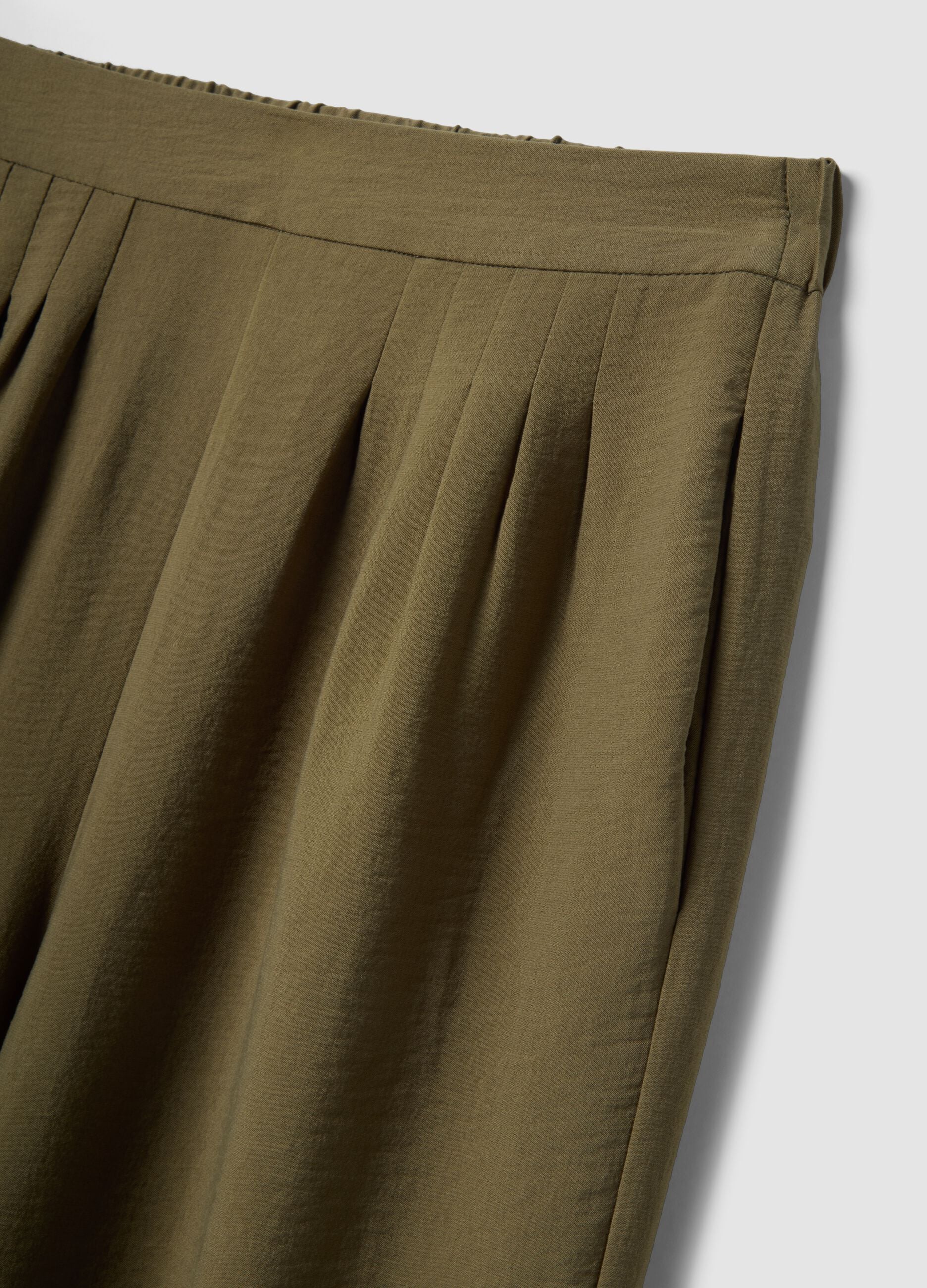 Green viscose blend trousers