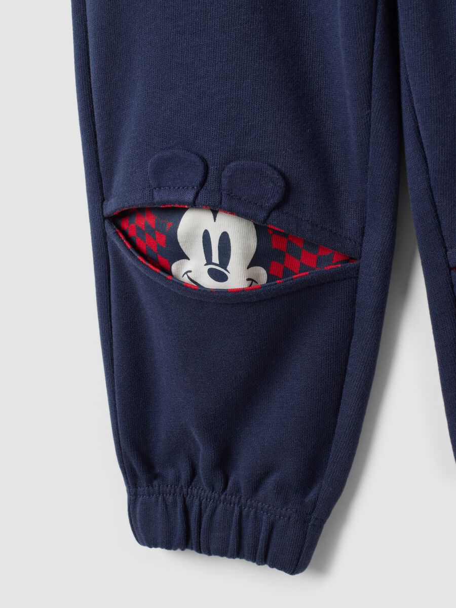 Blue organic cotton Mickey print joggers for baby boy_3