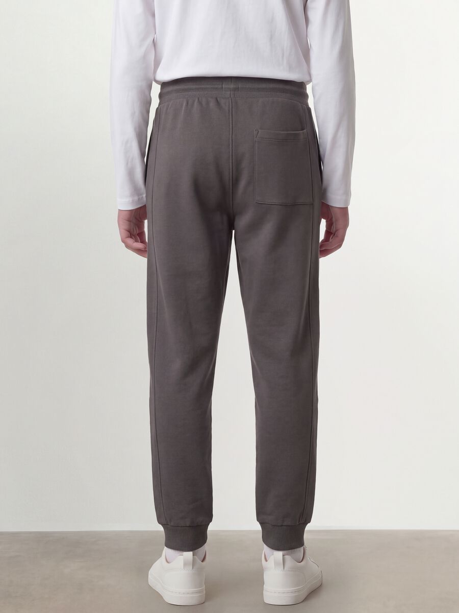 Grey organic cotton jogger trousers_3