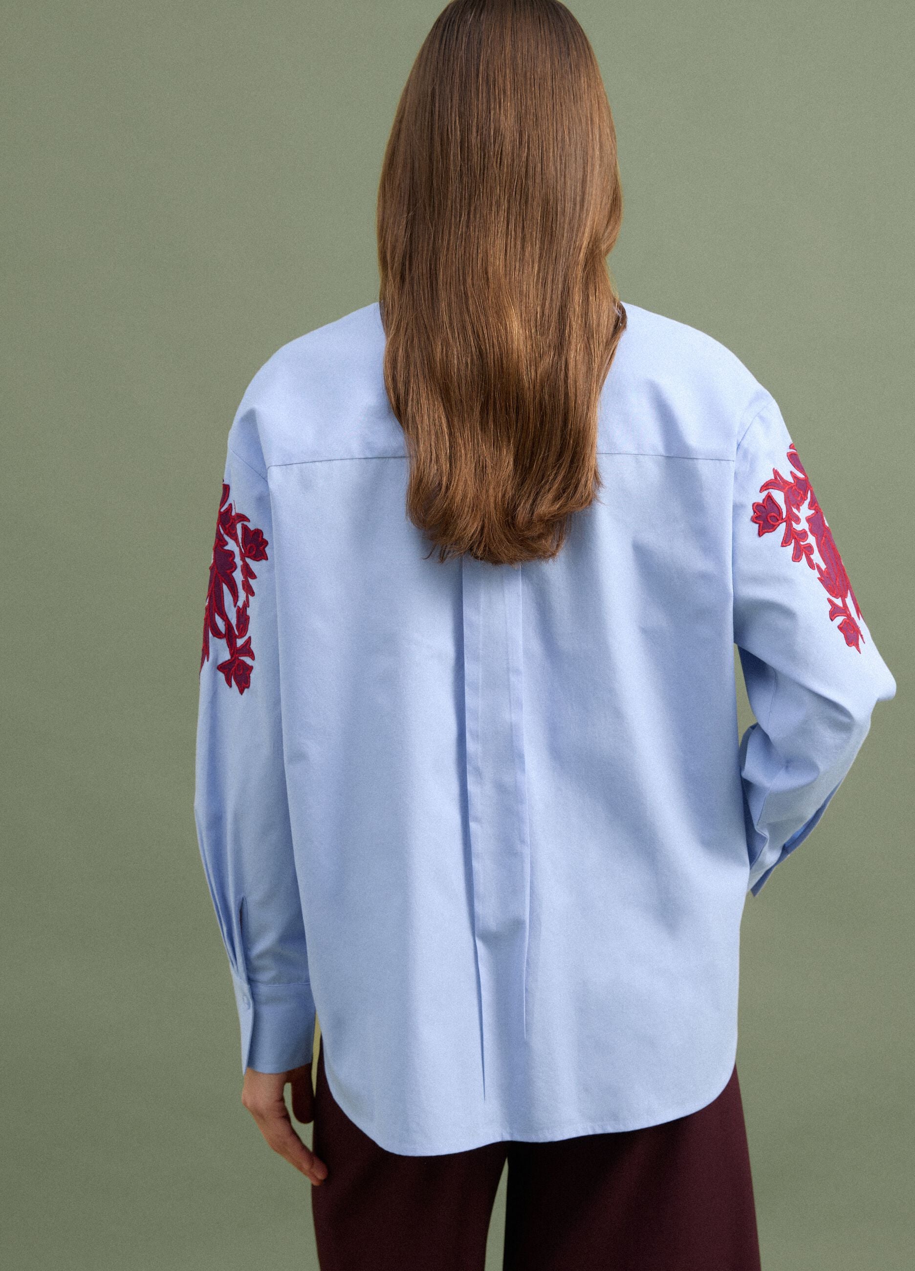 Light Blue Pure Cotton Poplin Shirt with Floral Embroidery, Regular Fit
