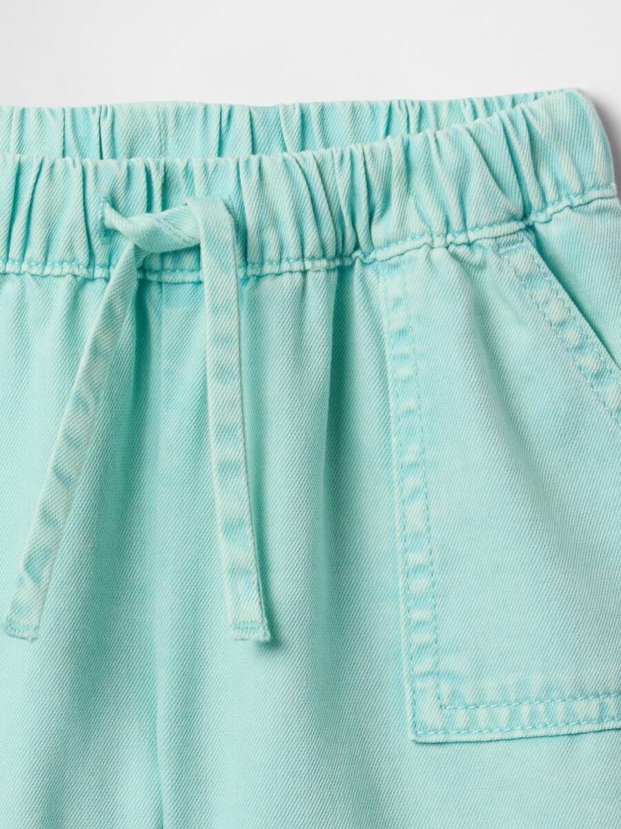 Pantaloncini in cotone con coulisse_3