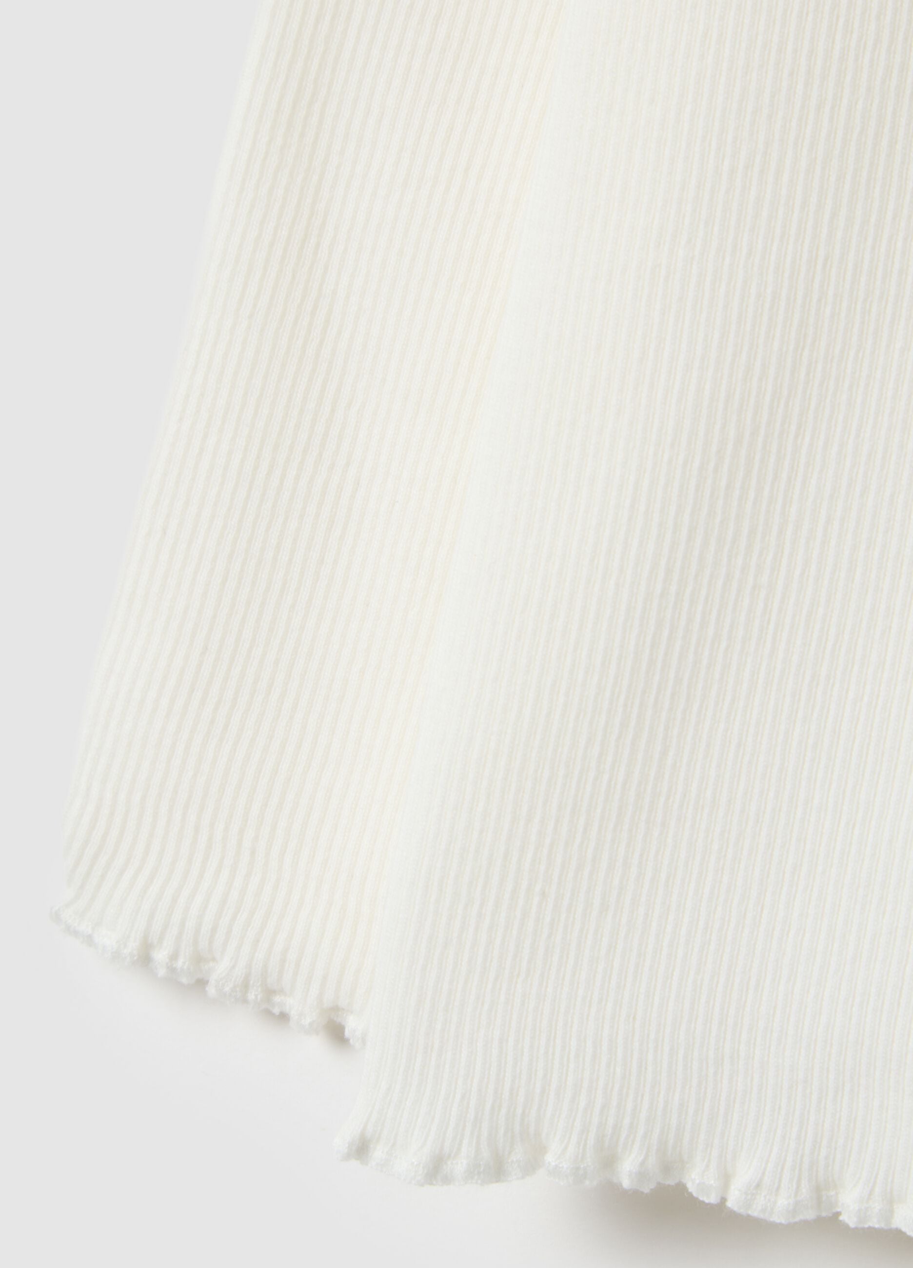 Girl's white long-sleeve t-shirt in regular fit cotton blend