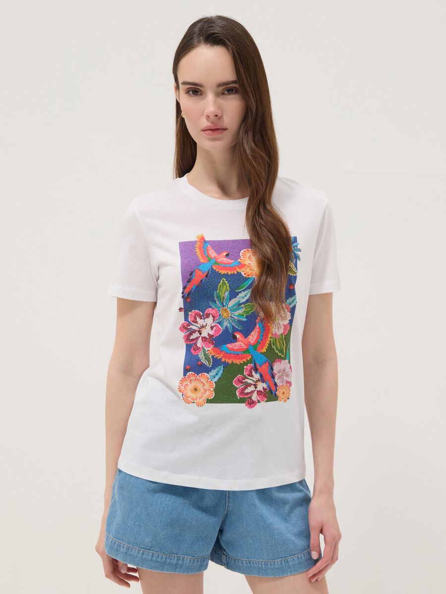 White pure cotton T-shirt with floral print_0