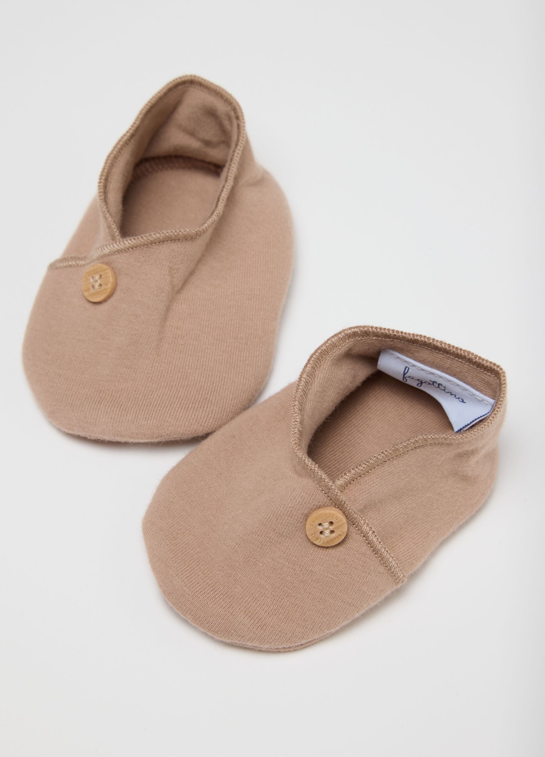 Beige newborn hat and booties set in pure cotton regular fit