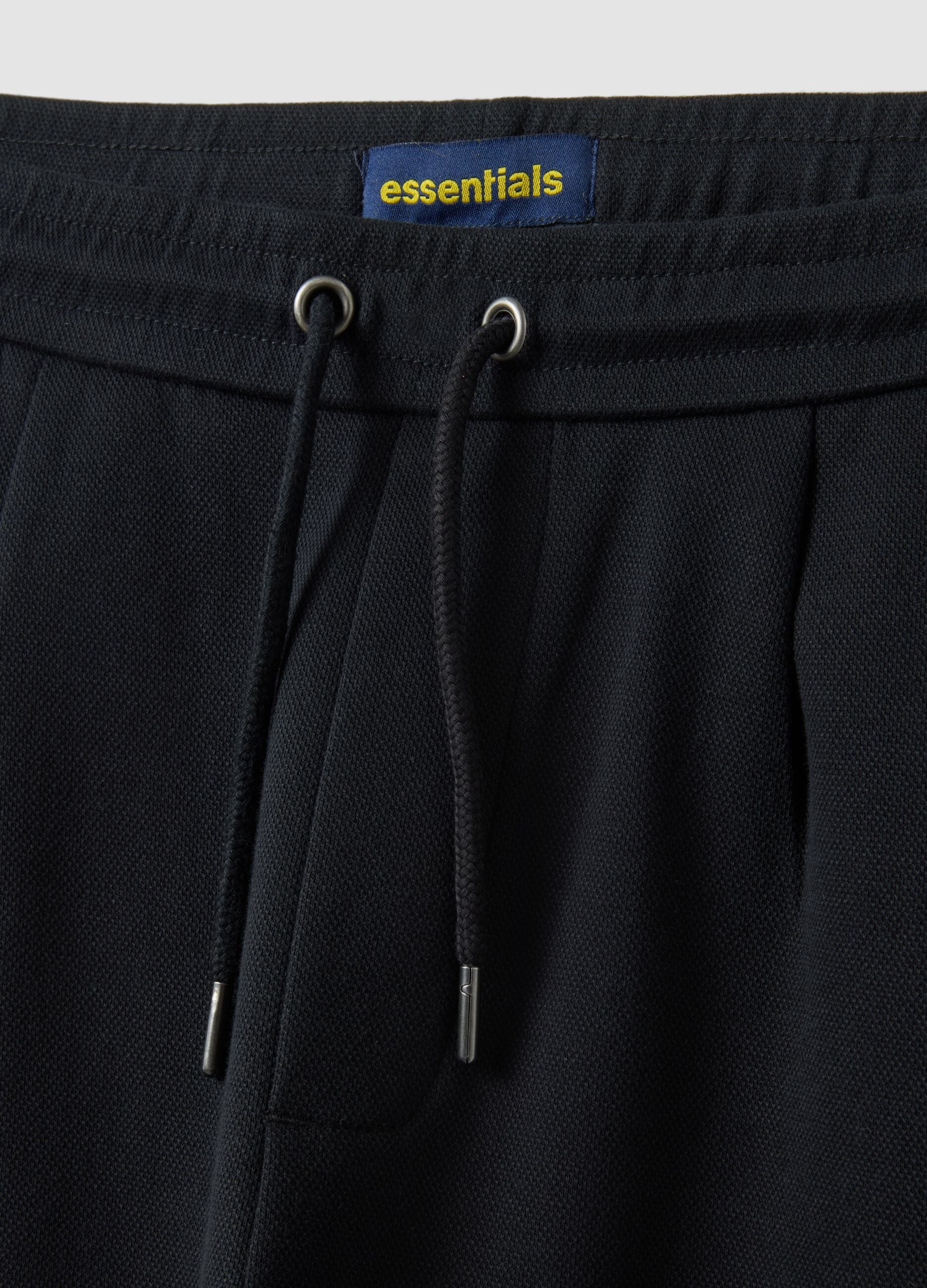 Black pure cotton regular-fit shorts with drawstring