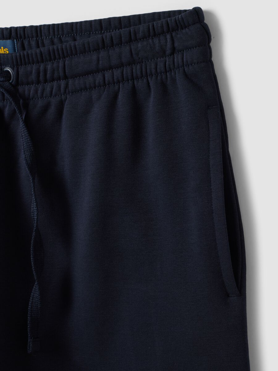 Shorts blu in misto cotone con vita elasticizzata regular fit_1