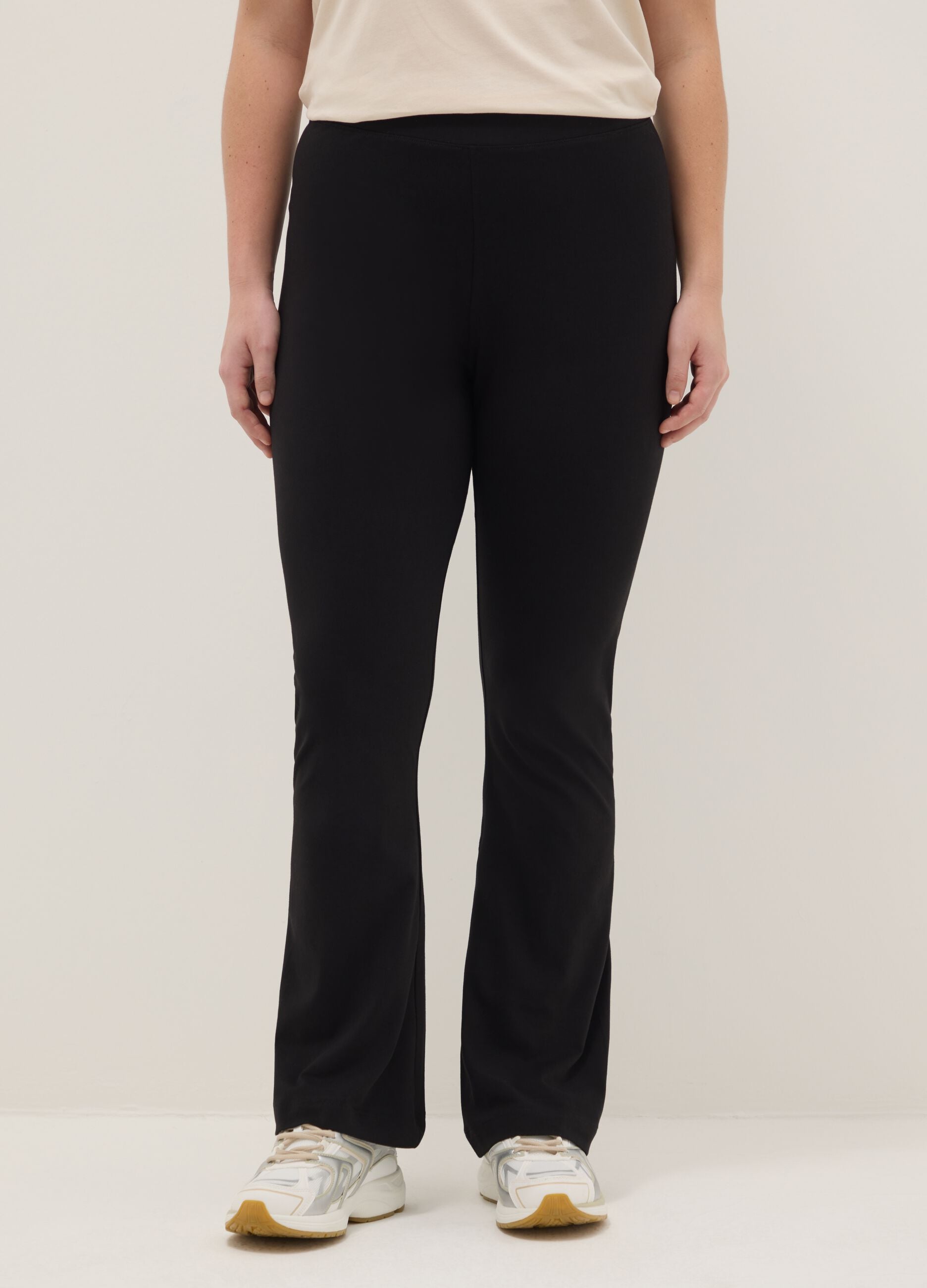 Black stretch cotton flare leggings