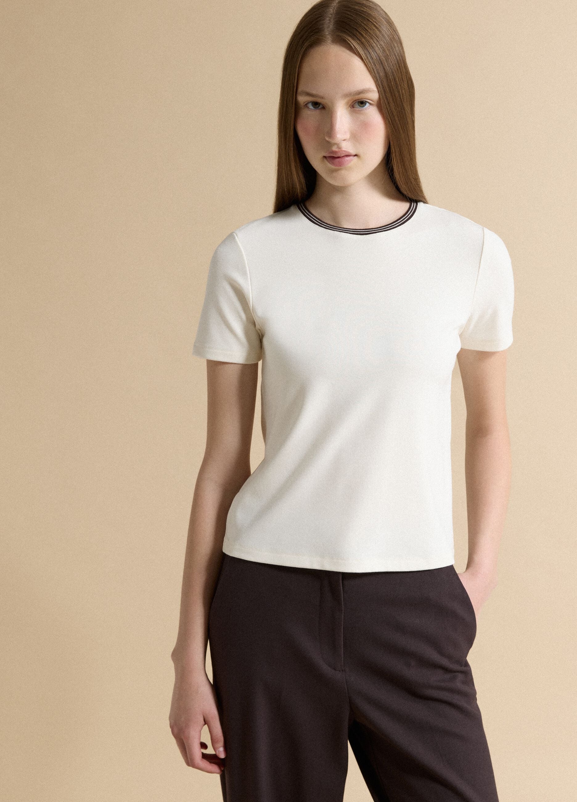Beige stretch viscose crew-neck T-shirt