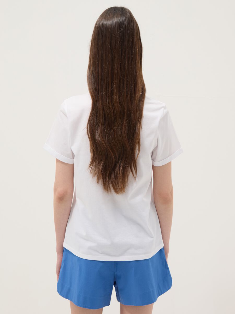 White pure cotton T-shirt with front print, regular fit_3